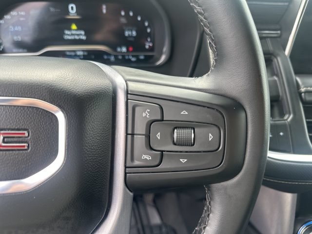 Used 2024 GMC Yukon SLT AWD/4WD image 17