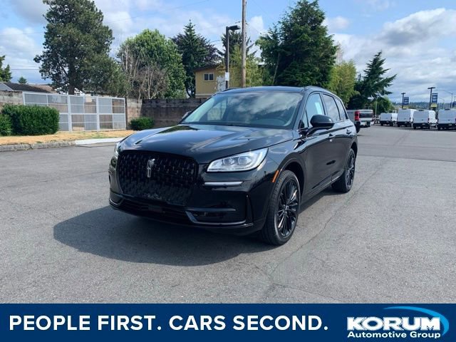 New 2025 Lincoln Corsair Reserve w/ Jet Appearance Package