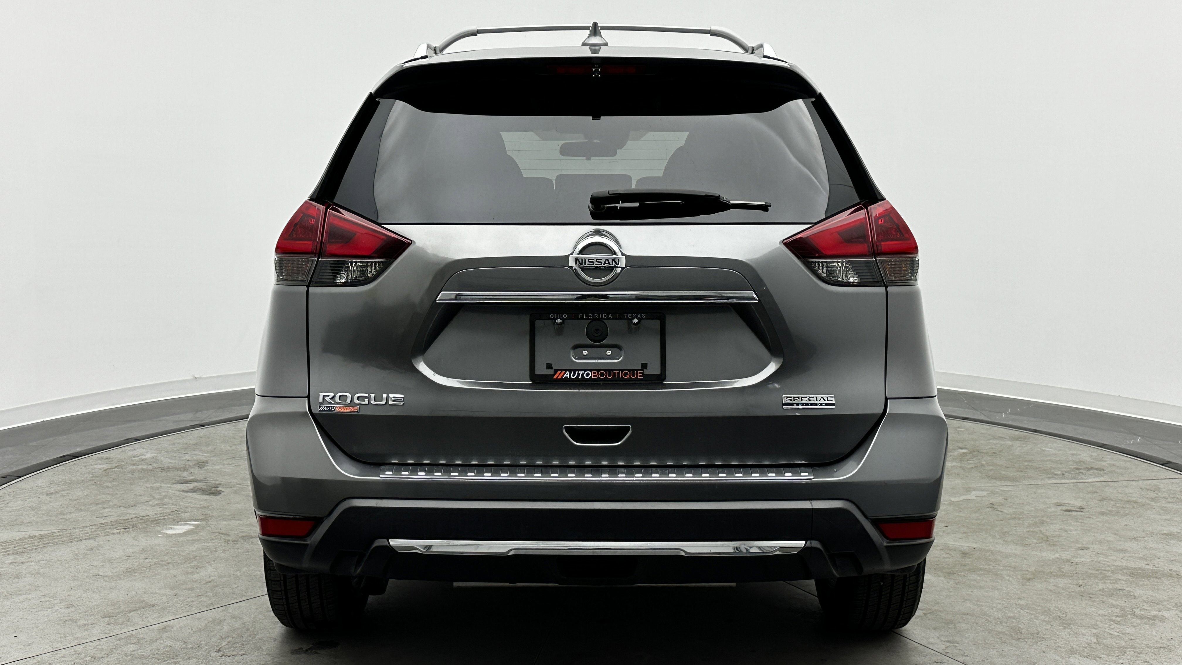 Used 2019 Nissan Rogue S w/ Special Edition Package image 6