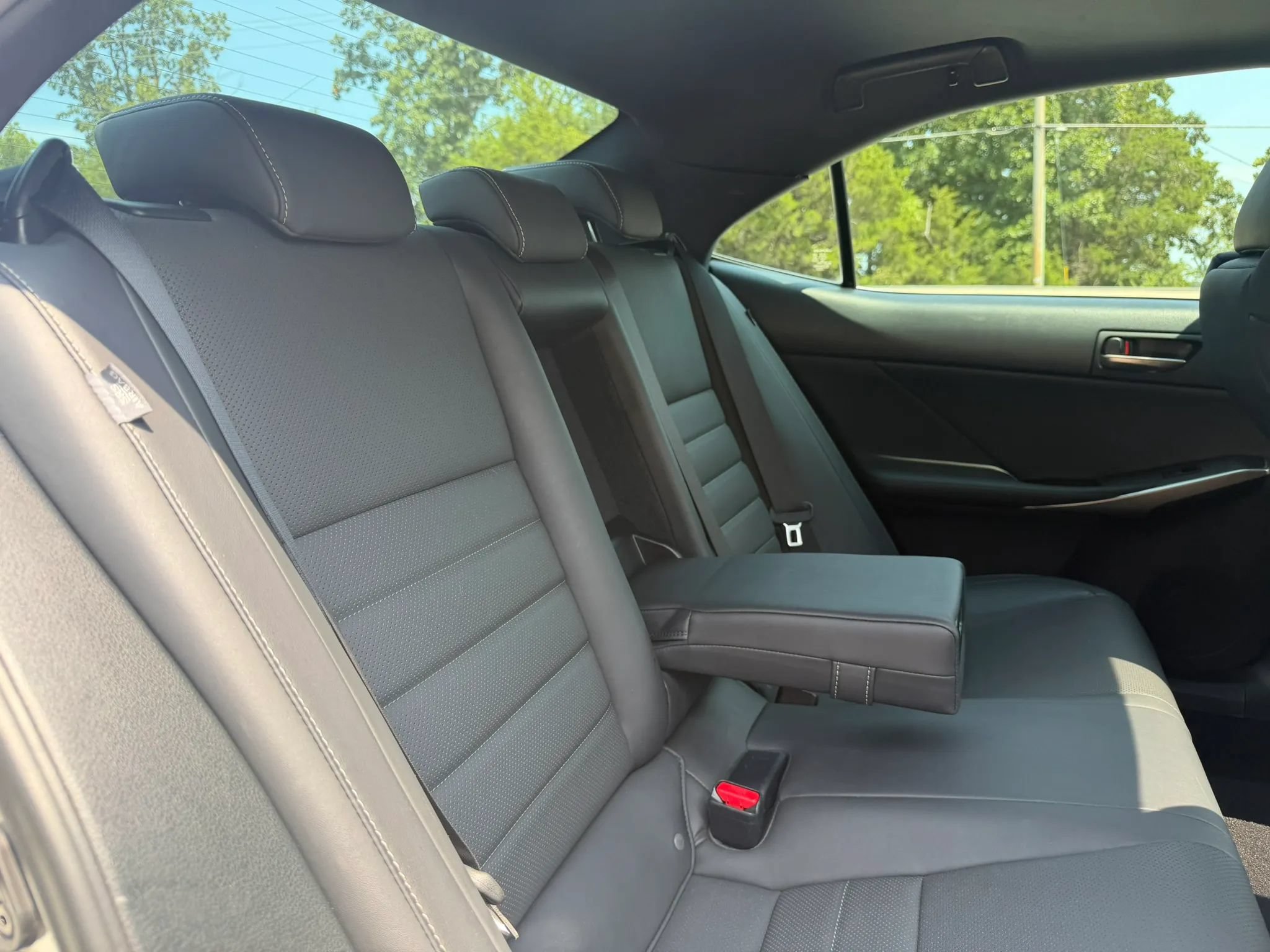 Used 2020 Lexus IS 300 F Sport w/ F Sport Package AWD/4WD image 43