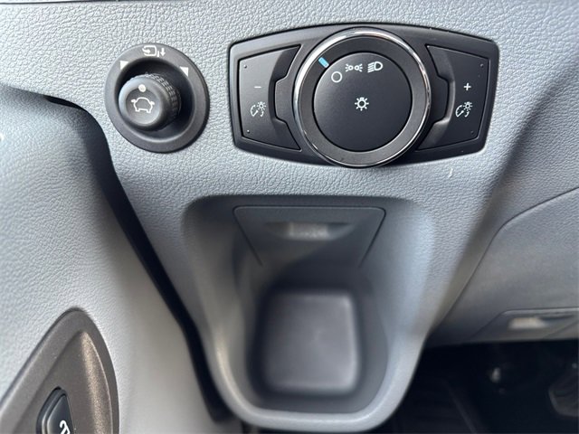 Used 2019 Ford Transit 350 XL image 17