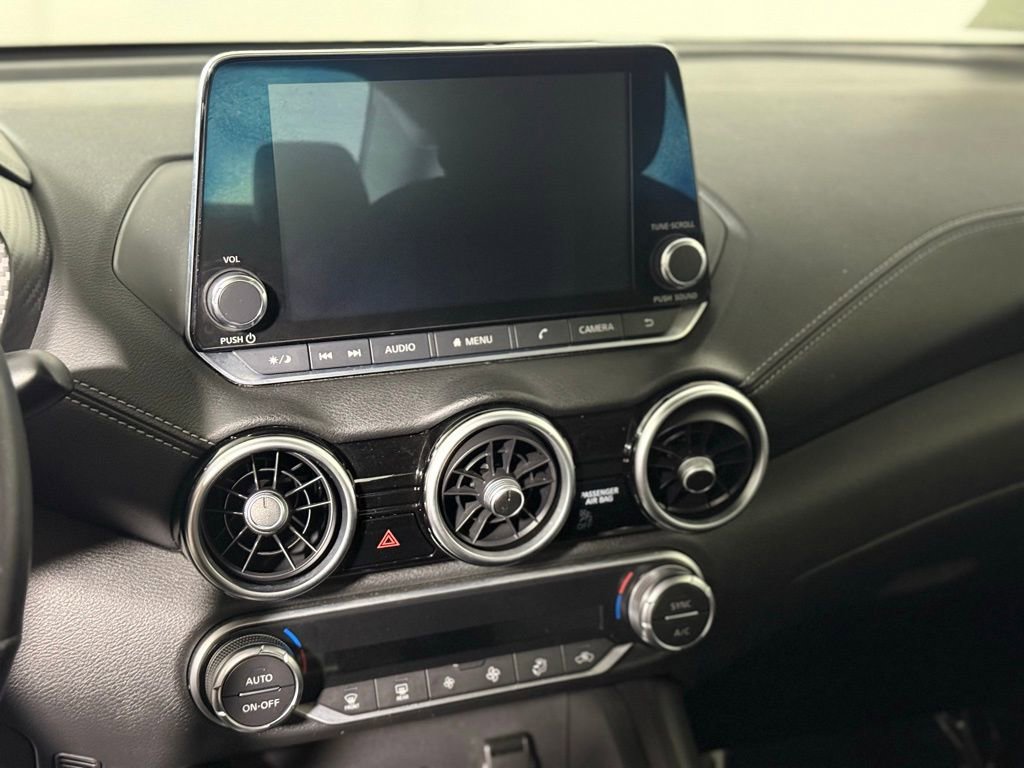 Used 2020 Nissan Sentra SV image 14