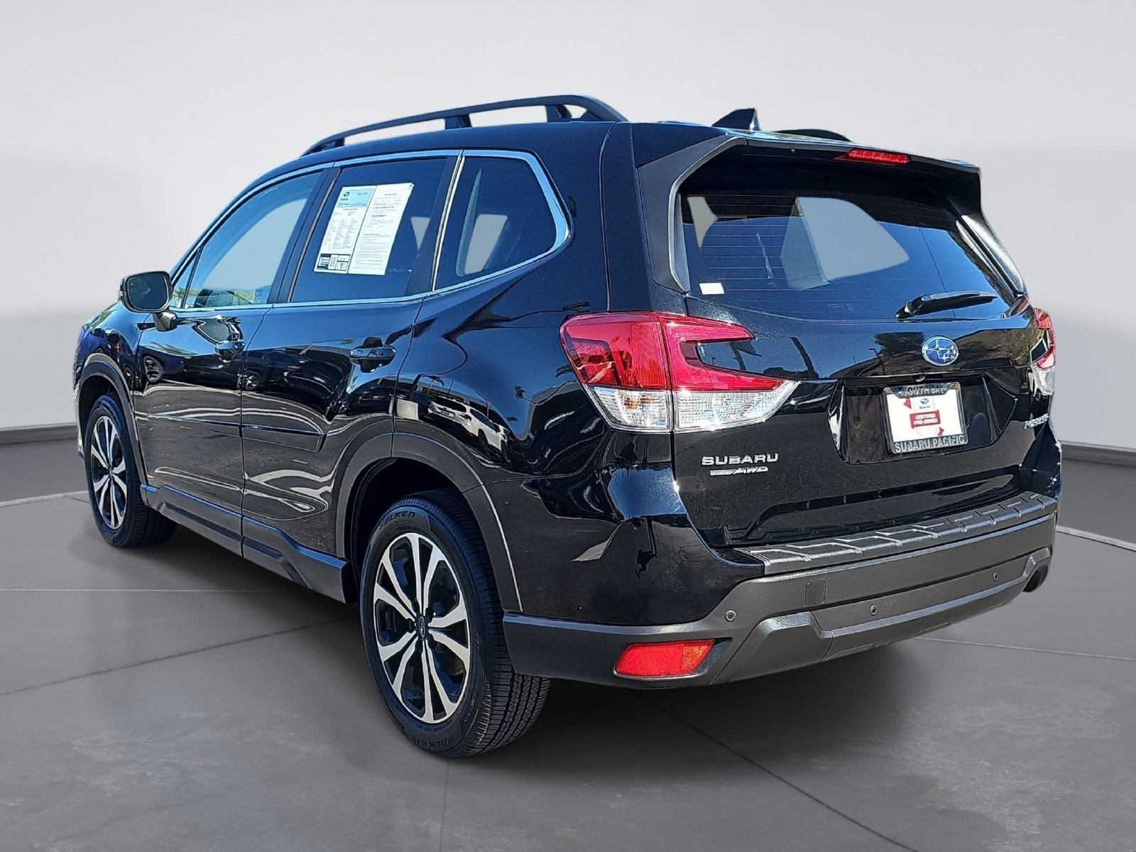 Certified 2024 Subaru Forester Limited w/ Pop Package 2 AWD/4WD image 5
