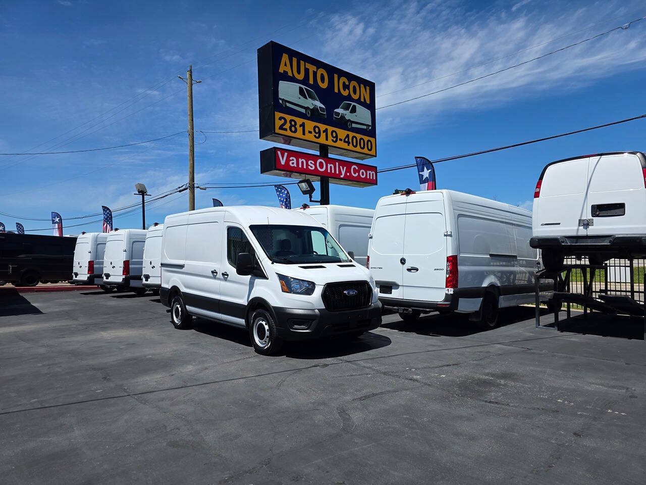 Used 2023 Ford Transit 150 Medium Roof w/ Load Area Protection Package RWD image 25