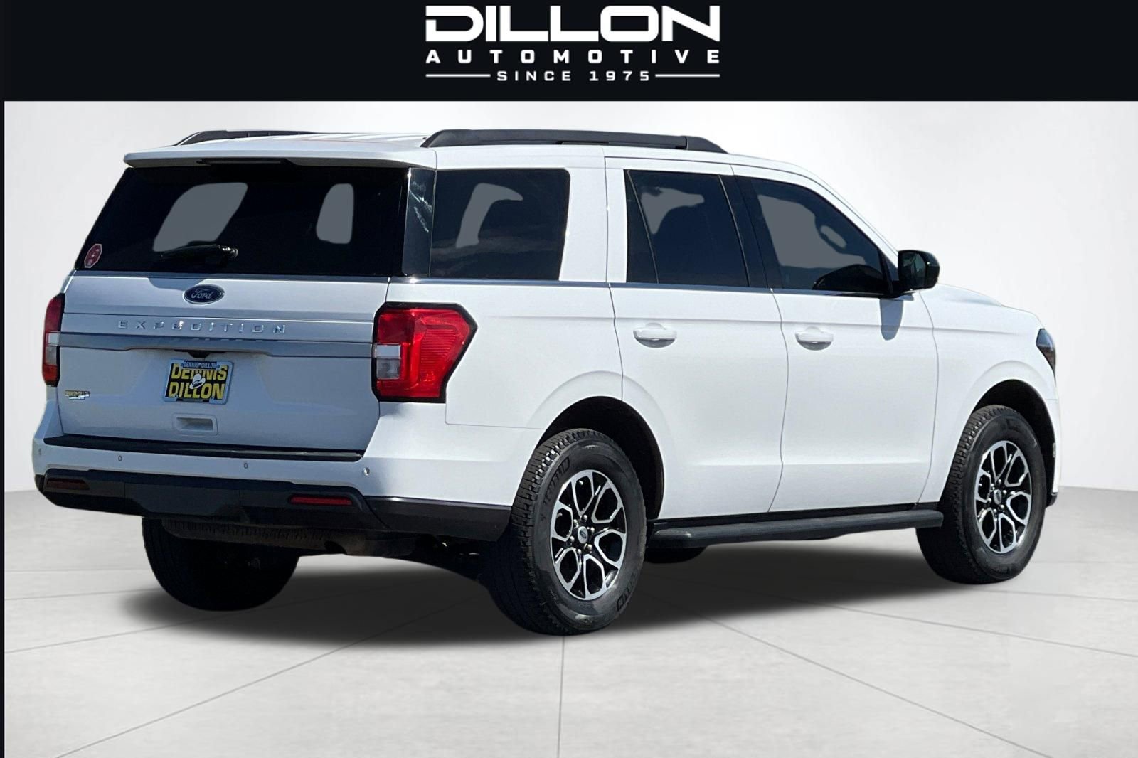 Used 2022 Ford Expedition XL AWD/4WD image 4