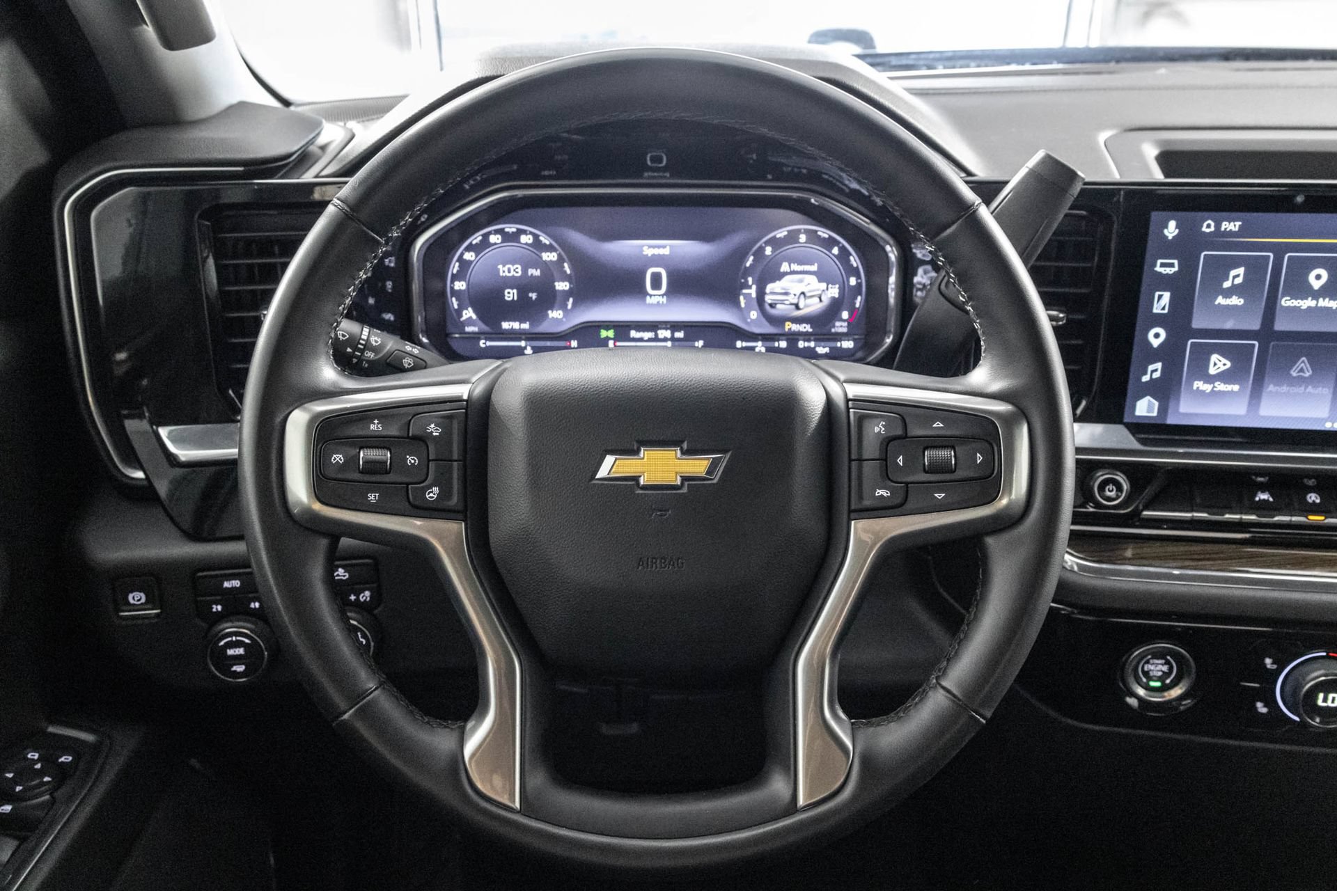 Used 2024 Chevrolet Silverado 1500 LT AWD/4WD image 29