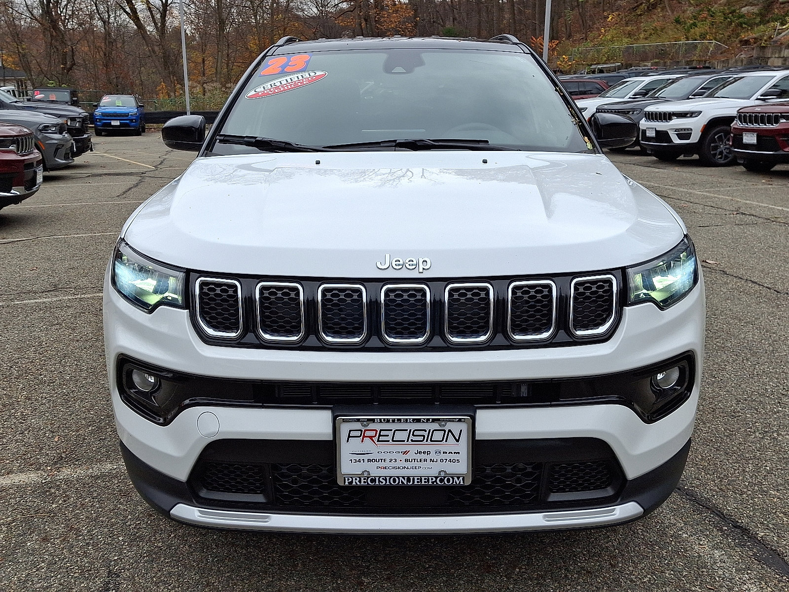 Used 2023 Jeep Compass Limited image 2