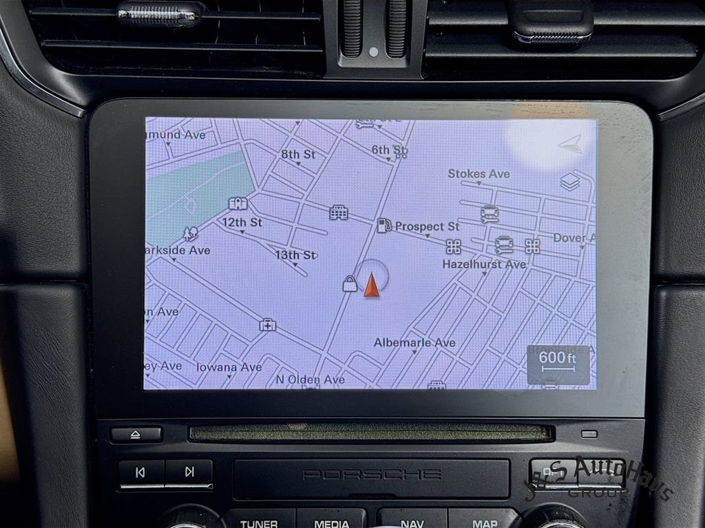 Used 2017 Porsche 911 Carrera image 19