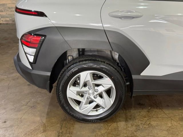 New 2026 Hyundai Kona SE AWD/4WD image 5