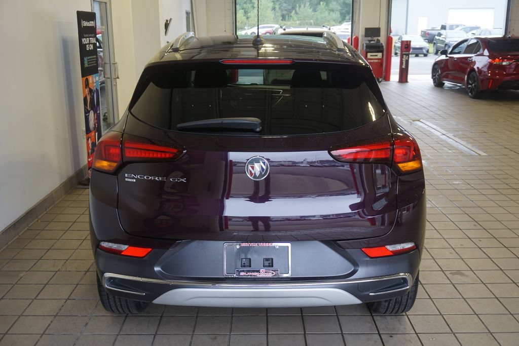 Used 2021 Buick Encore GX Essence AWD/4WD image 17