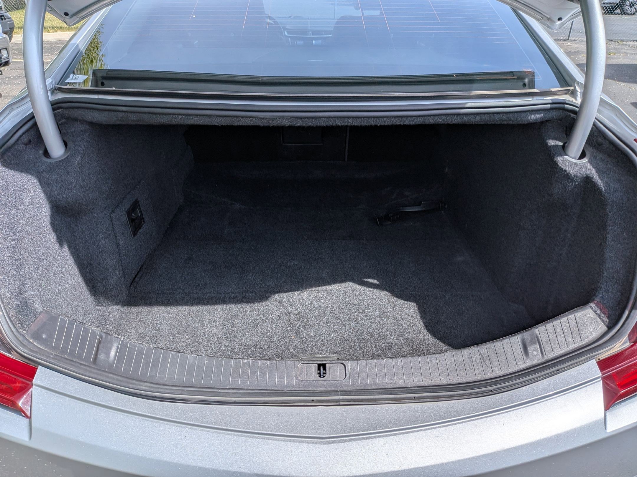 Used 2019 Cadillac XTS Luxury image 30