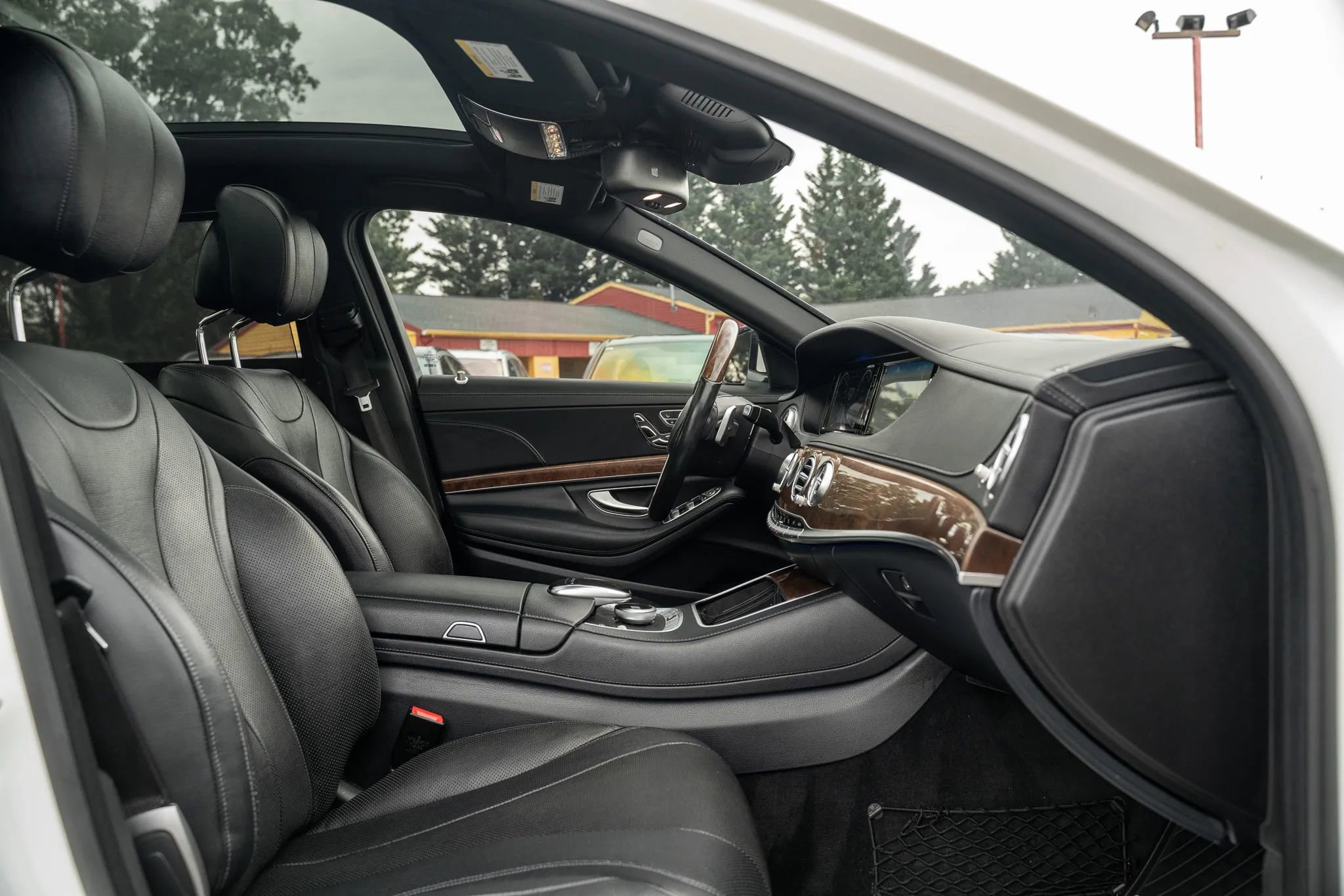 Used 2015 Mercedes-Benz S 550 4MATIC Sedan image 14