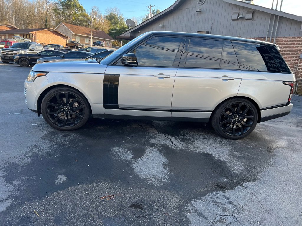 Used 2016 Land Rover Range Rover Supercharged image 35