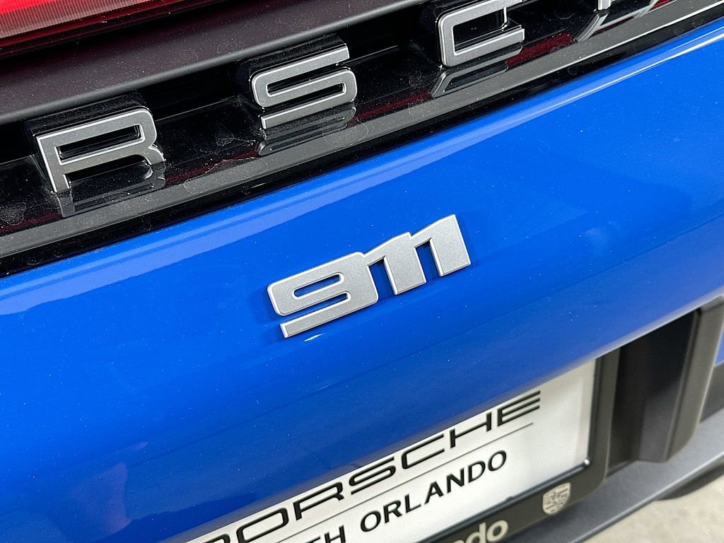 Certified 2025 Porsche 911 Carrera RWD image 31