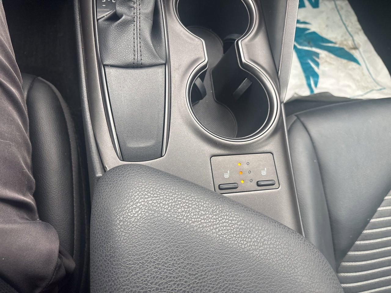 Used 2023 Toyota Camry SE image 23