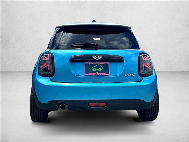 Used 2015 MINI Cooper 2-Door Hardtop FWD image 4