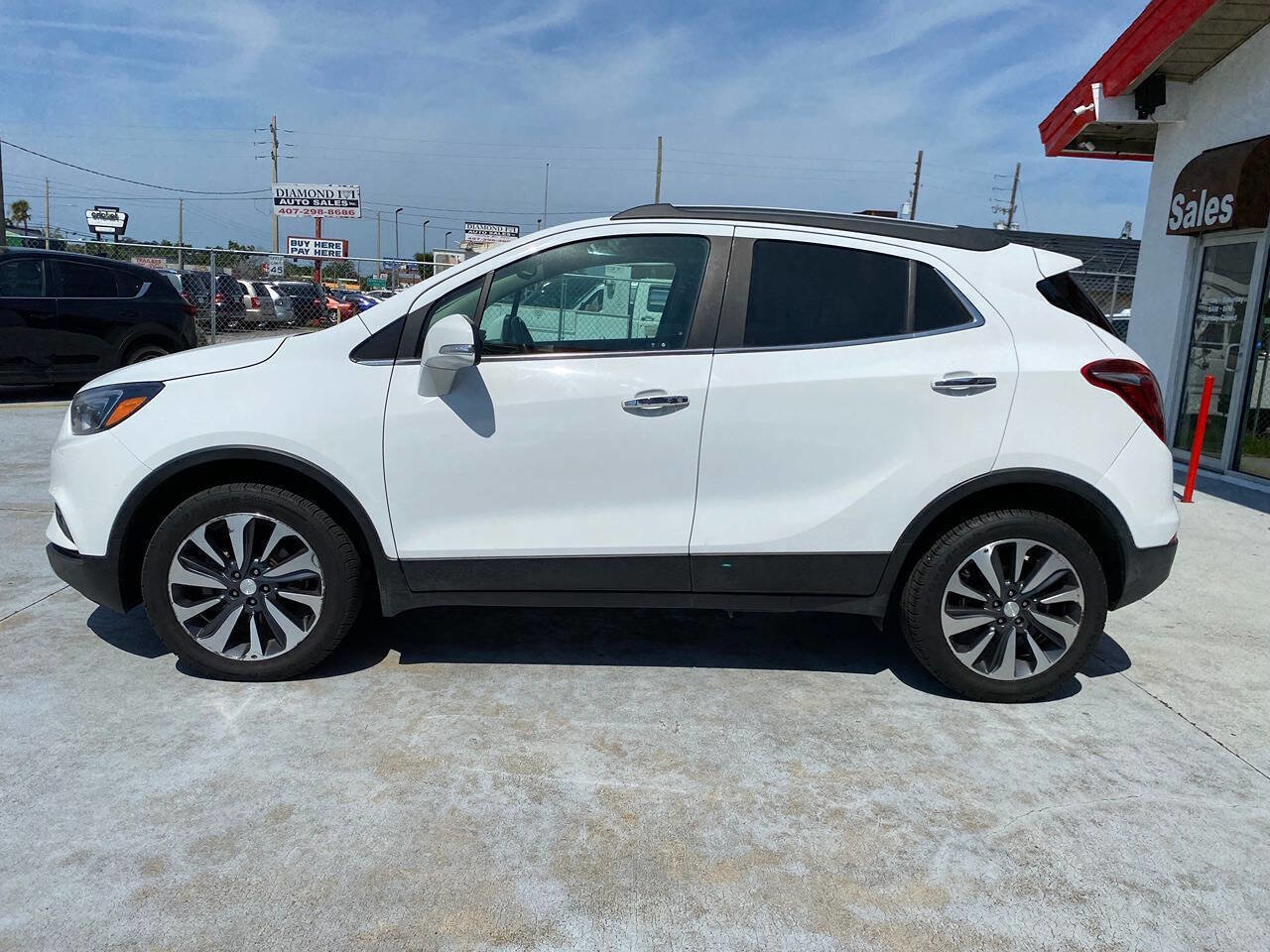 Used 2020 Buick Encore Essence image 5