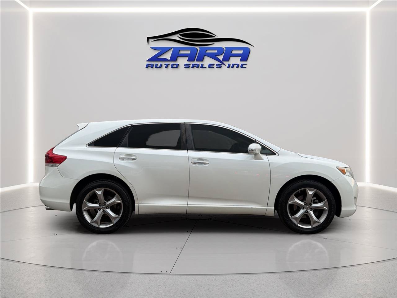 Used 2015 Toyota Venza XLE AWD/4WD image 7