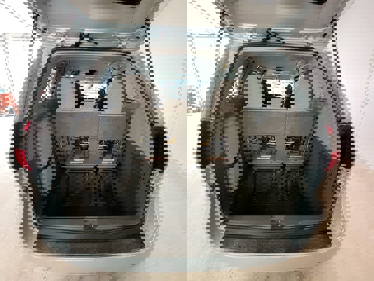 Used 2015 Toyota Sienna LE image 23