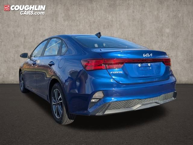 Used 2024 Kia Forte LXS w/ LXS Technology Package image 5