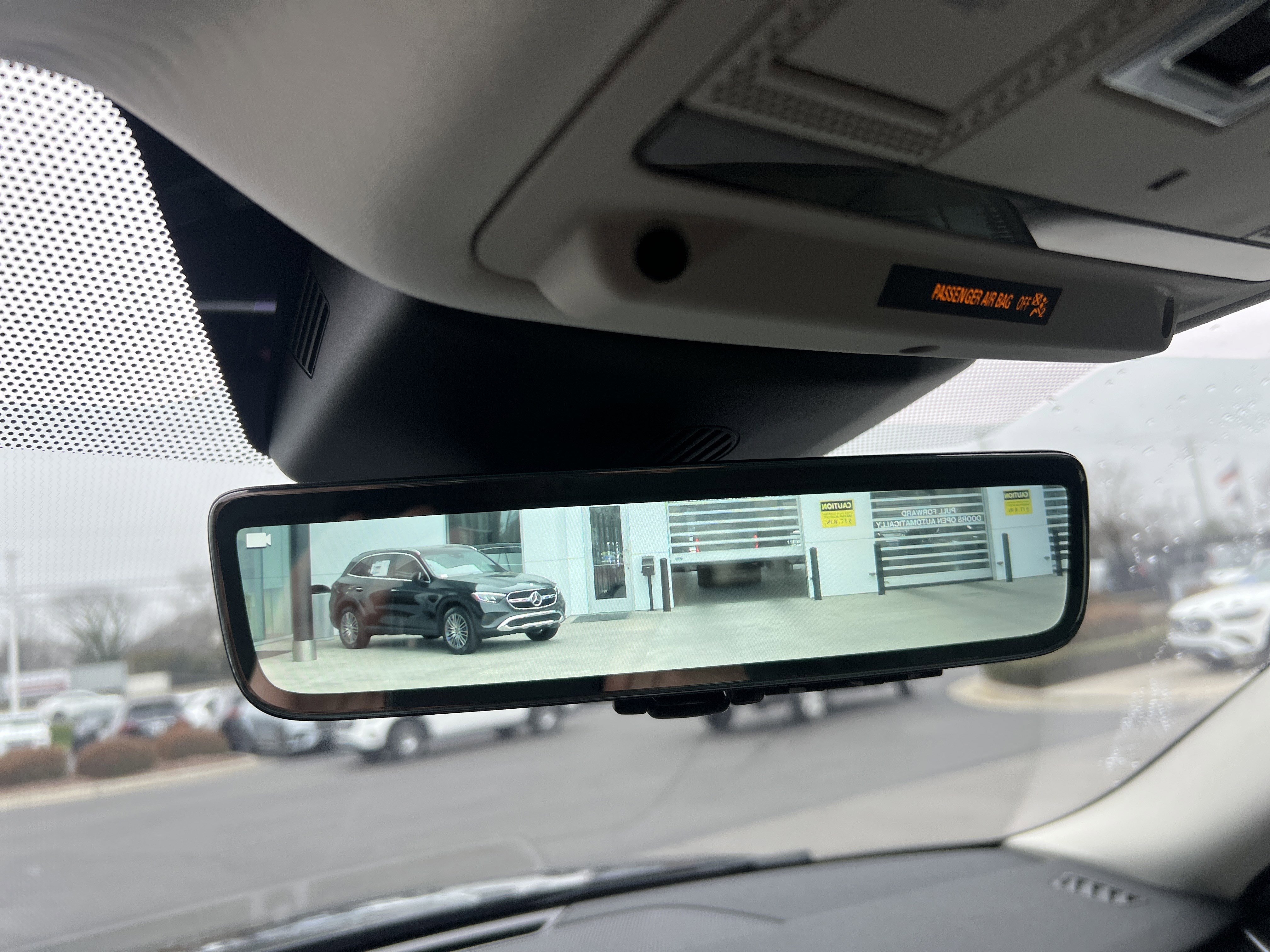 Used 2020 Land Rover Range Rover Evoque SE image 27