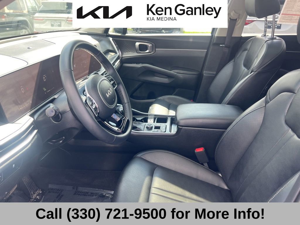 Certified 2025 Kia Sorento S w/ Panoramic Sunroof Package image 41