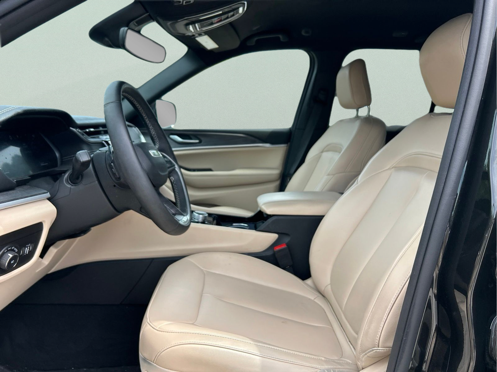 Certified 2023 Jeep Grand Cherokee Limited RWD image 9