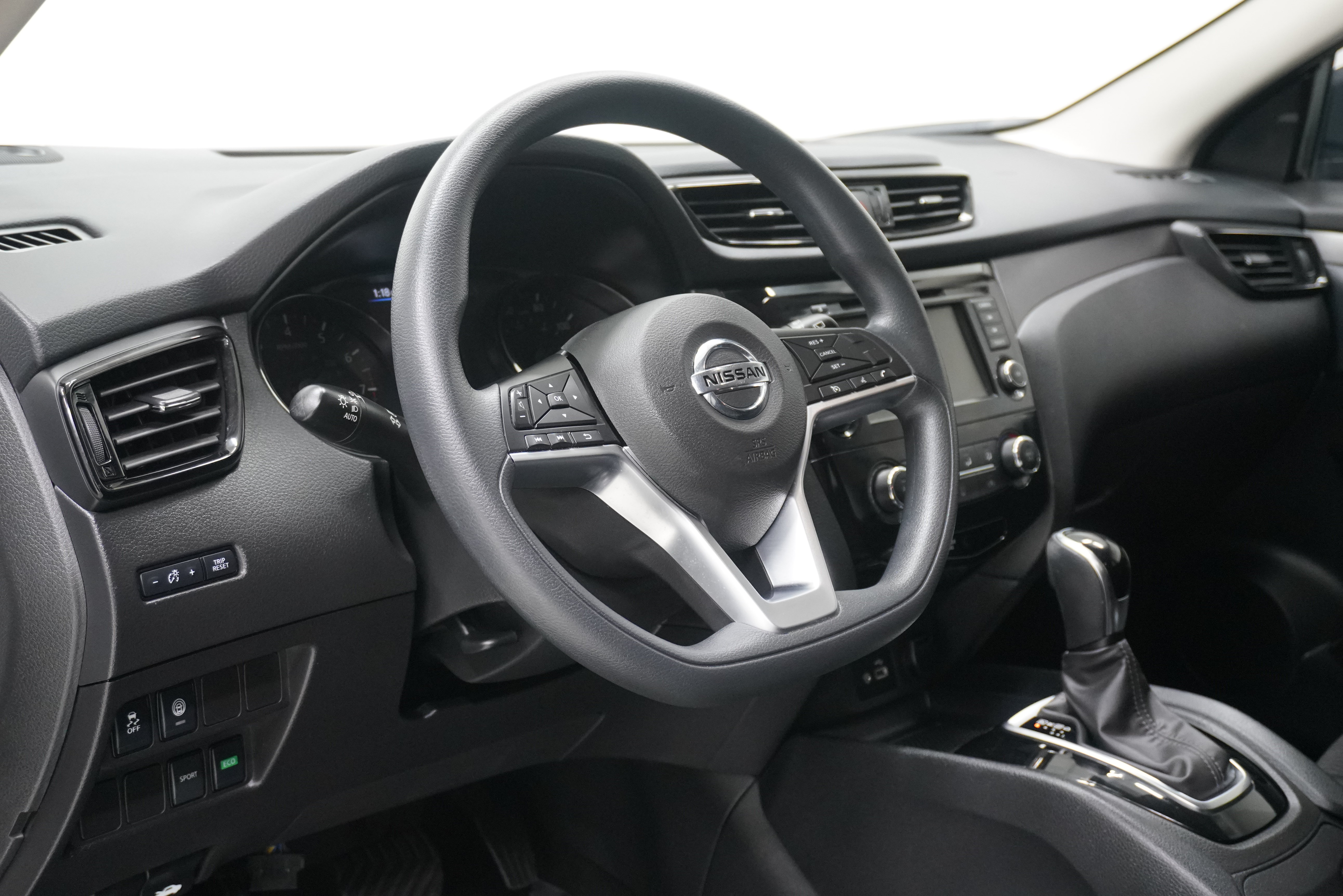 Used 2022 Nissan Rogue Sport S FWD image 10