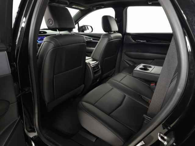 Certified 2022 Cadillac XT5 Premium Luxury image 32