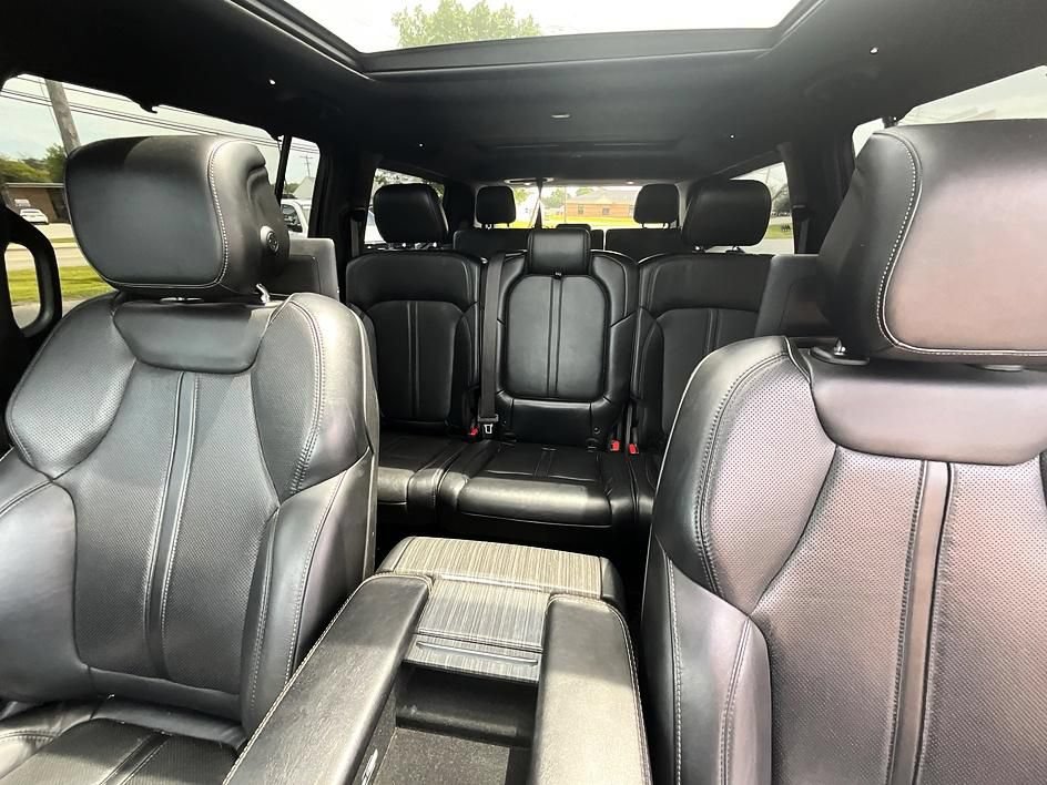 Used 2022 Jeep Wagoneer Series II w/ Convenience Group I AWD/4WD image 40