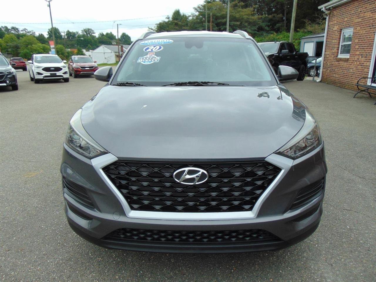 Used 2020 Hyundai Tucson Value FWD image 2