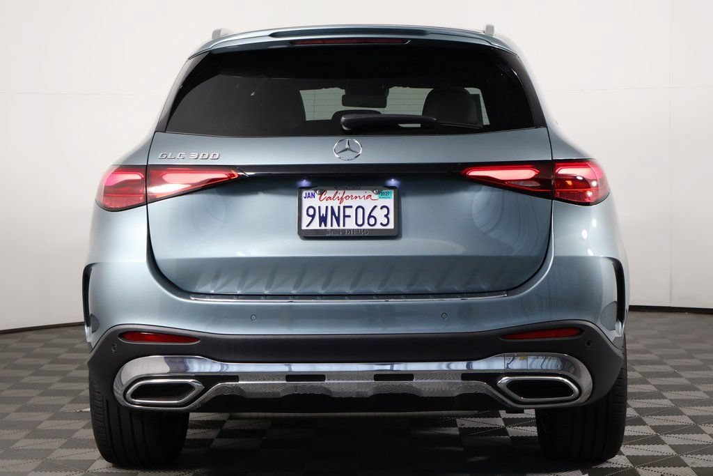 Used 2026 Mercedes-Benz GLC 300 image 5