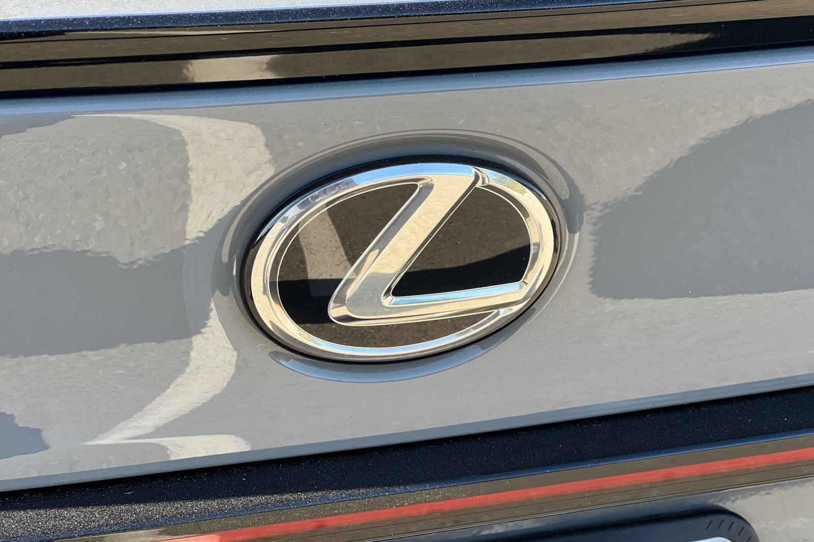 Used 2025 Lexus IS 350 F Sport RWD image 50