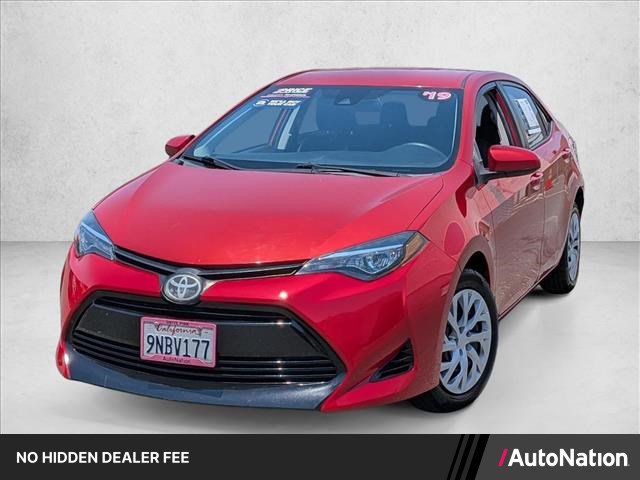 Used 2019 Toyota Corolla LE FWD image 1