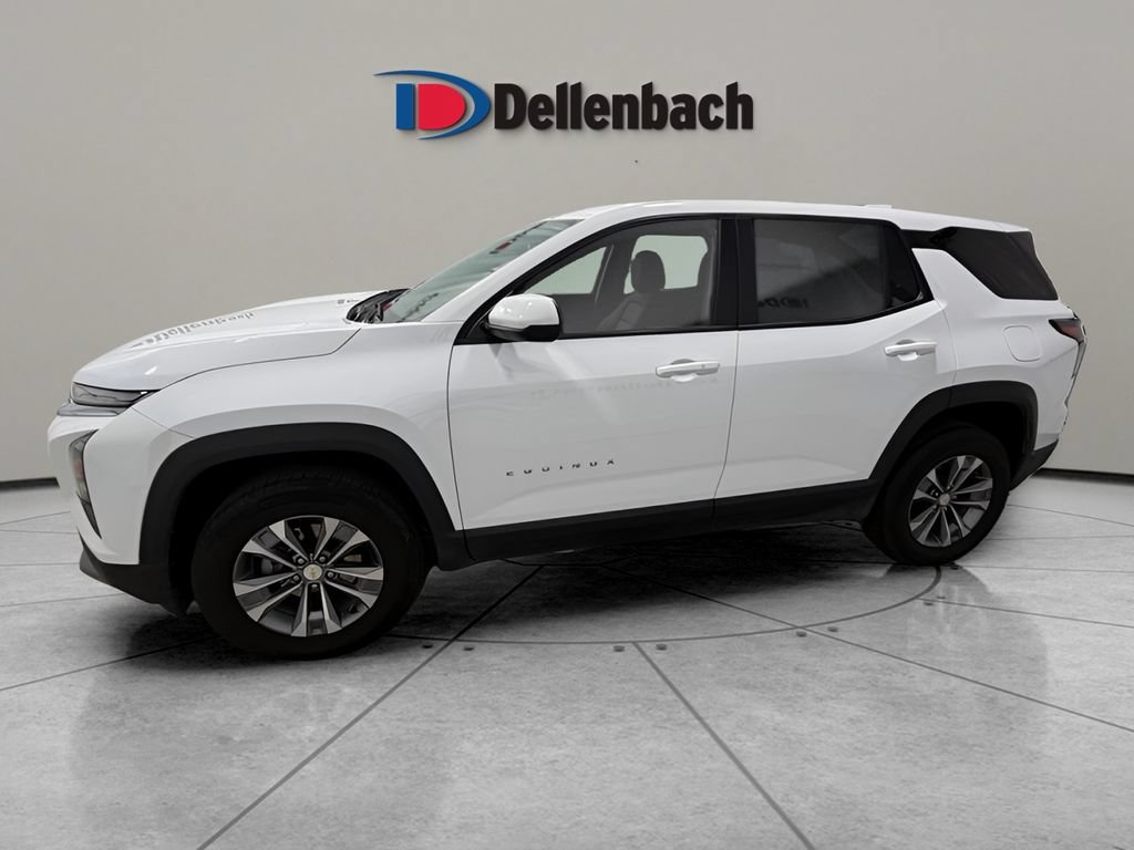 Used 2025 Chevrolet Equinox LT AWD/4WD image 2