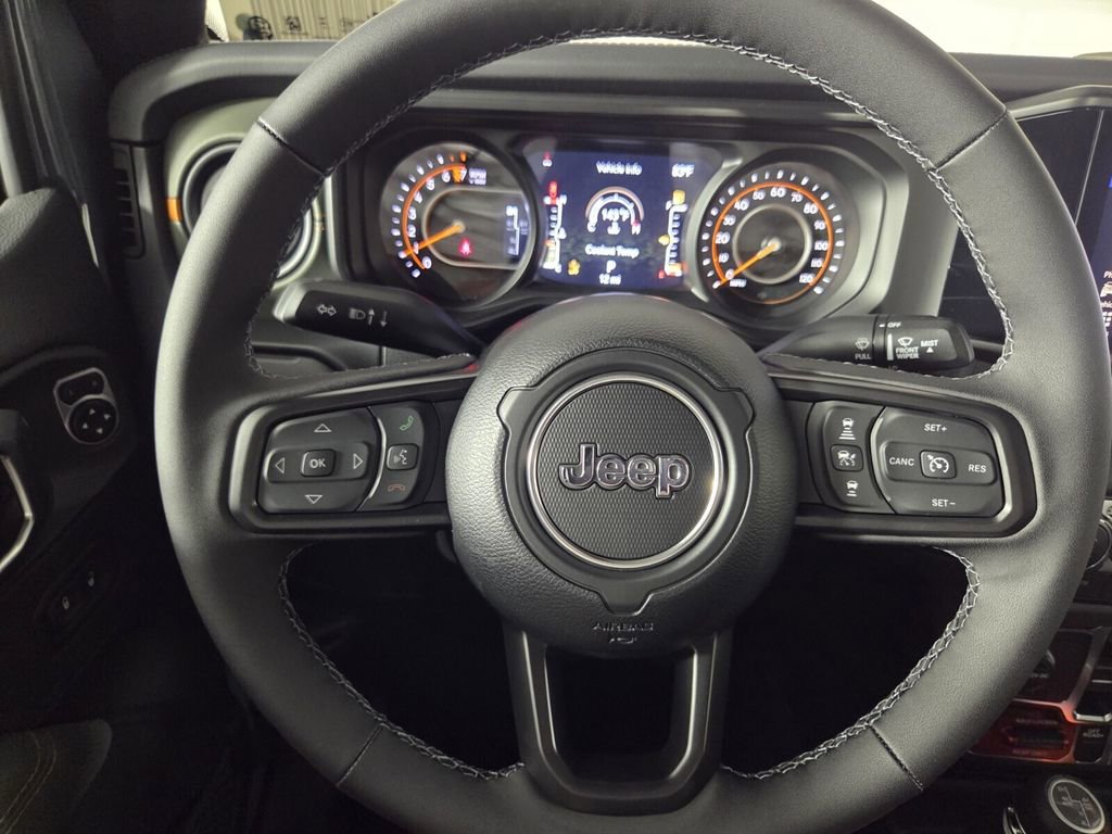 New 2026 Jeep Gladiator Mojave AWD/4WD image 12