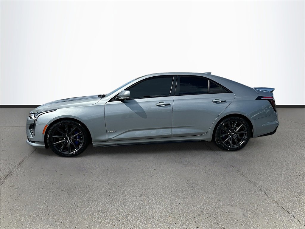 Used 2023 Cadillac CT4 V w/ Technology Package image 4