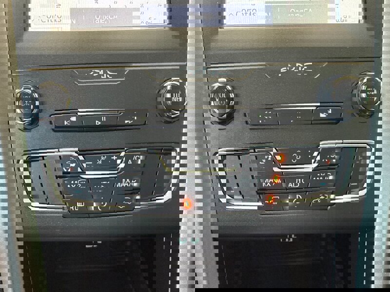 Used 2020 Ford Fusion SE image 35