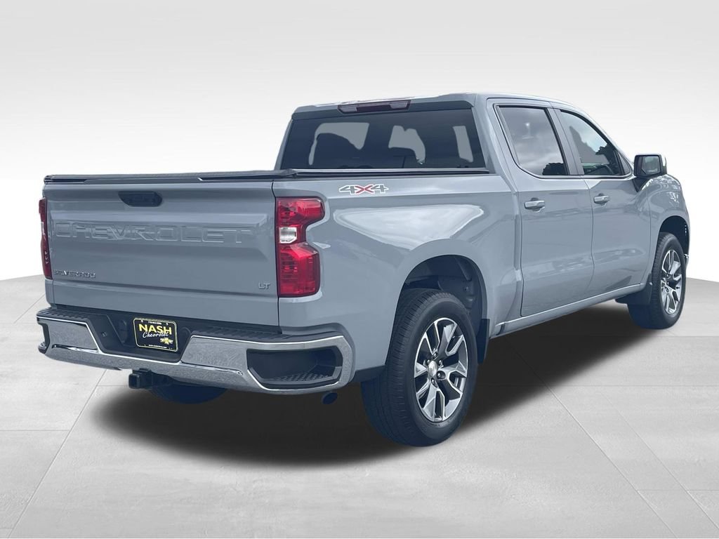 Used 2024 Chevrolet Silverado 1500 LT AWD/4WD image 3