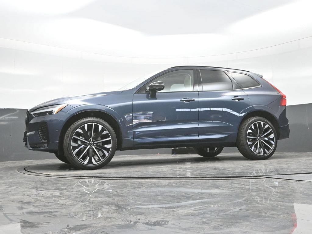 New 2026 Volvo XC60 B5 Ultra w/ Protection Package Premier AWD/4WD image 22