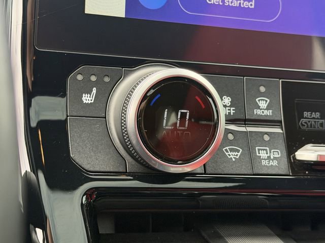 Used 2023 Toyota Highlander XSE image 18