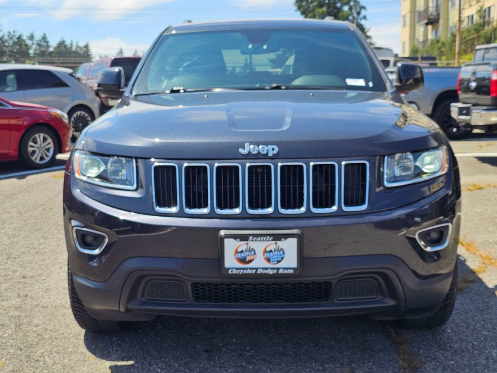 Used 2016 Jeep Grand Cherokee Laredo w/ Quick Order Package 23E AWD/4WD image 3