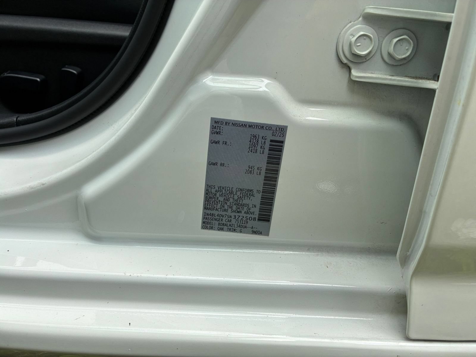 Used 2025 Nissan Altima 2.5 SV FWD image 27