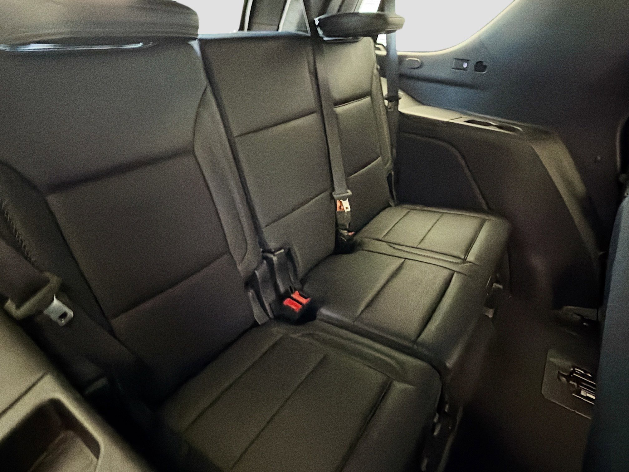 Used 2023 GMC Yukon Denali AWD/4WD image 14