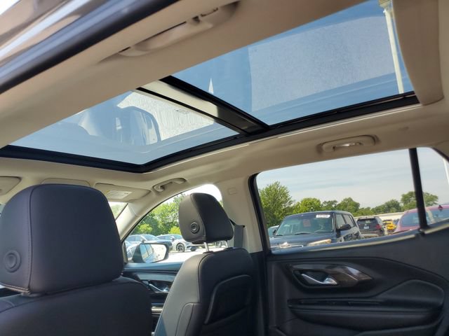 Used 2019 GMC Terrain Denali w/ Driver Alert Package II AWD/4WD image 11