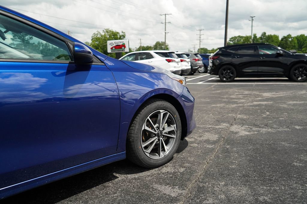 Used 2023 Kia Forte LXS FWD image 16