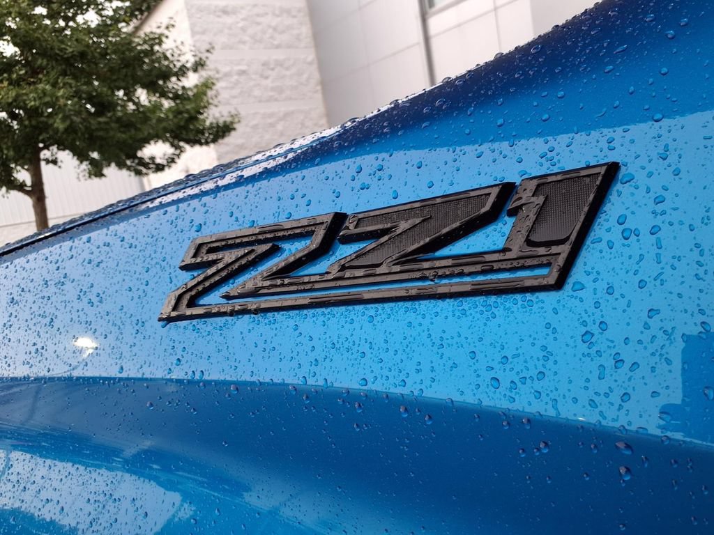 Used 2023 Chevrolet Silverado 1500 RST w/ Z71 Off-Road Package AWD/4WD image 3