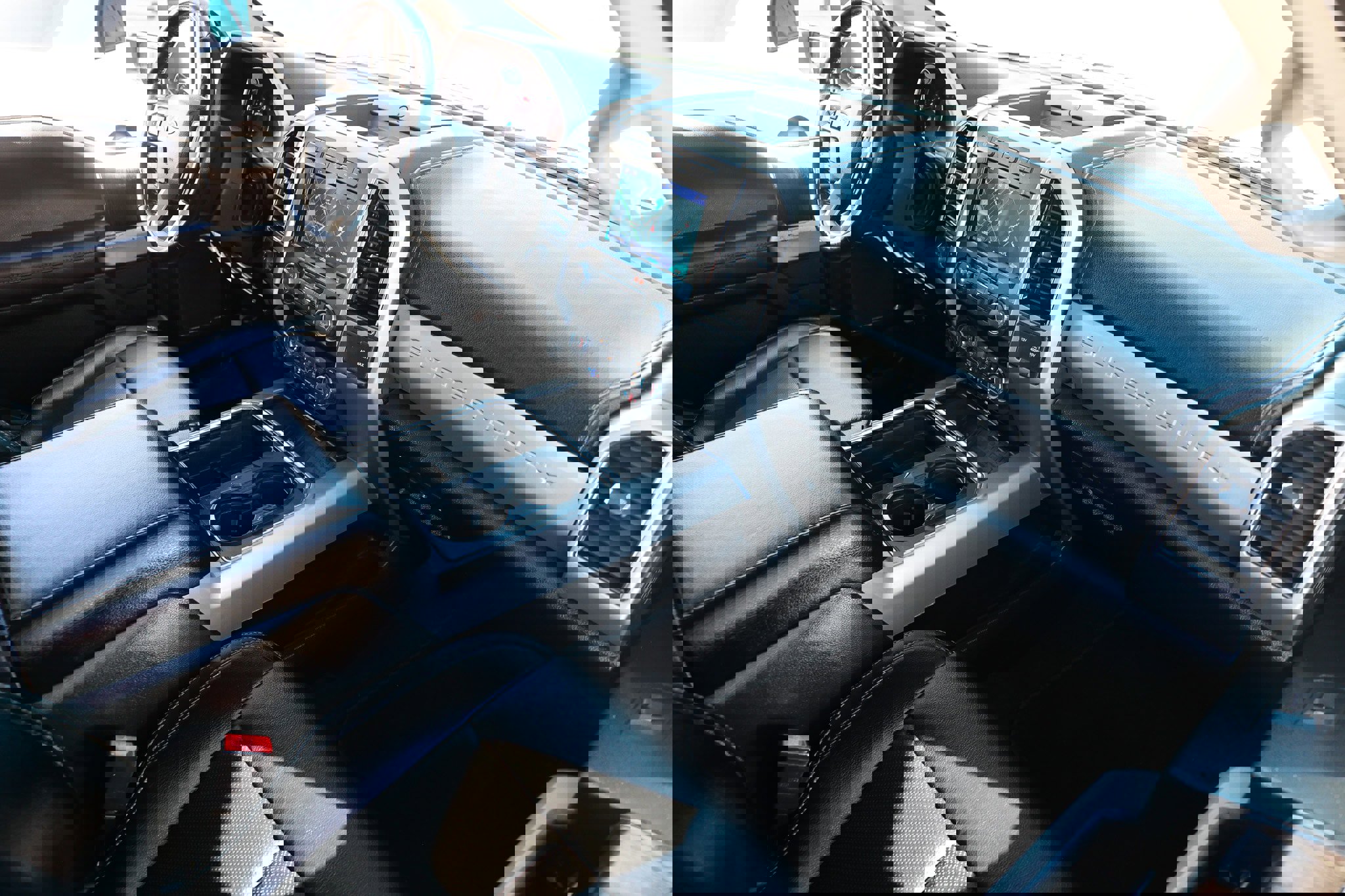 Used 2021 Ford F350 Lariat w/ Lariat Ultimate Package image 21