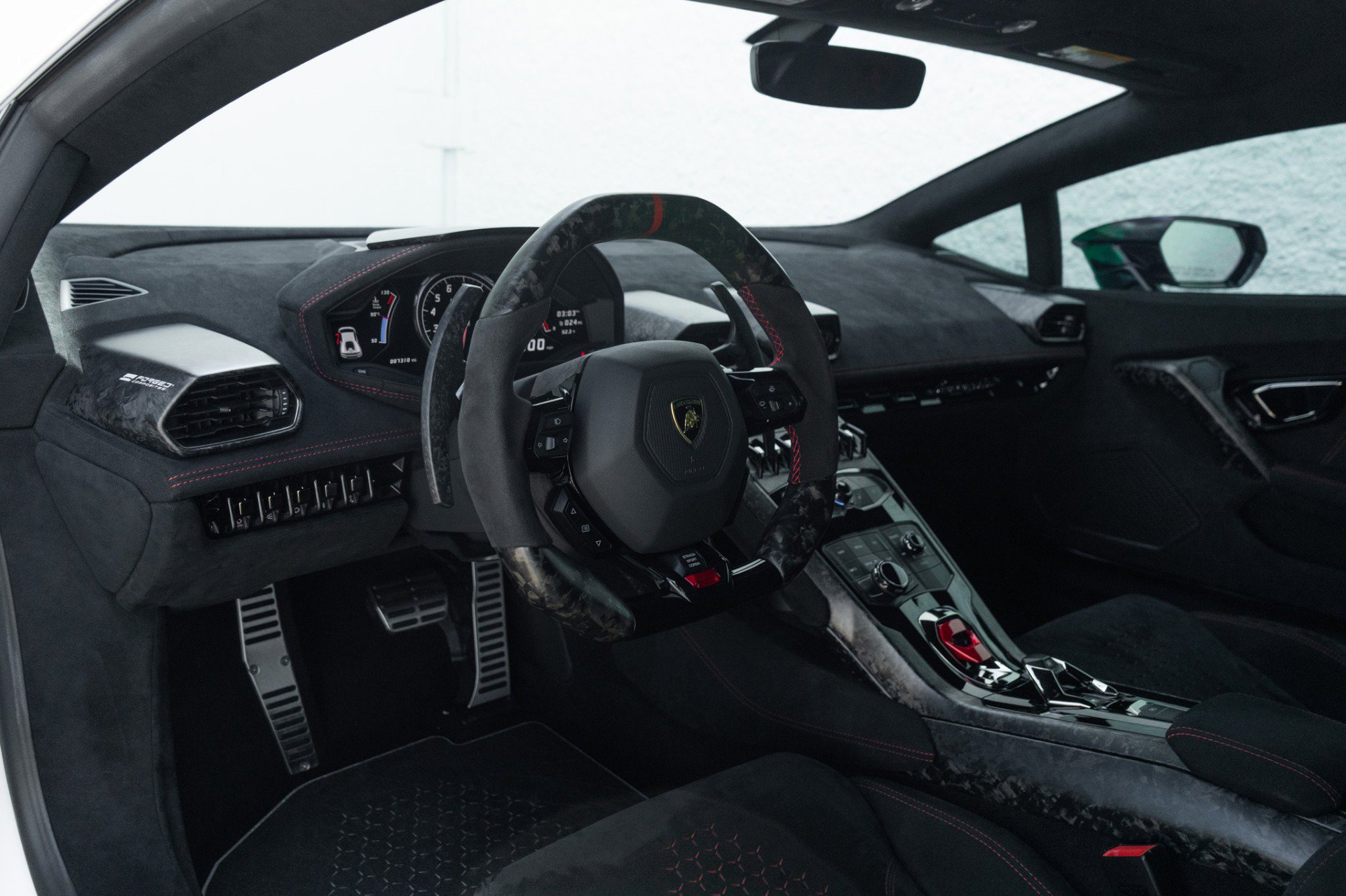 Used 2018 Lamborghini Huracan Performante image 5