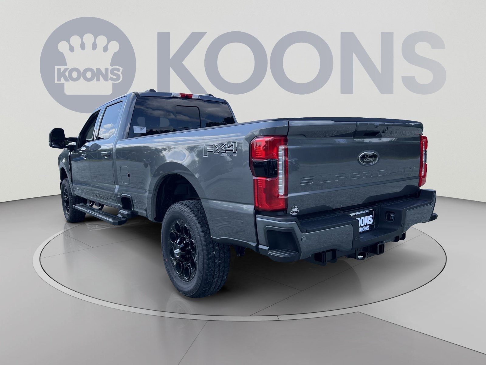 New 2026 Ford F350 Lariat w/ Black Appearance Package AWD/4WD image 4